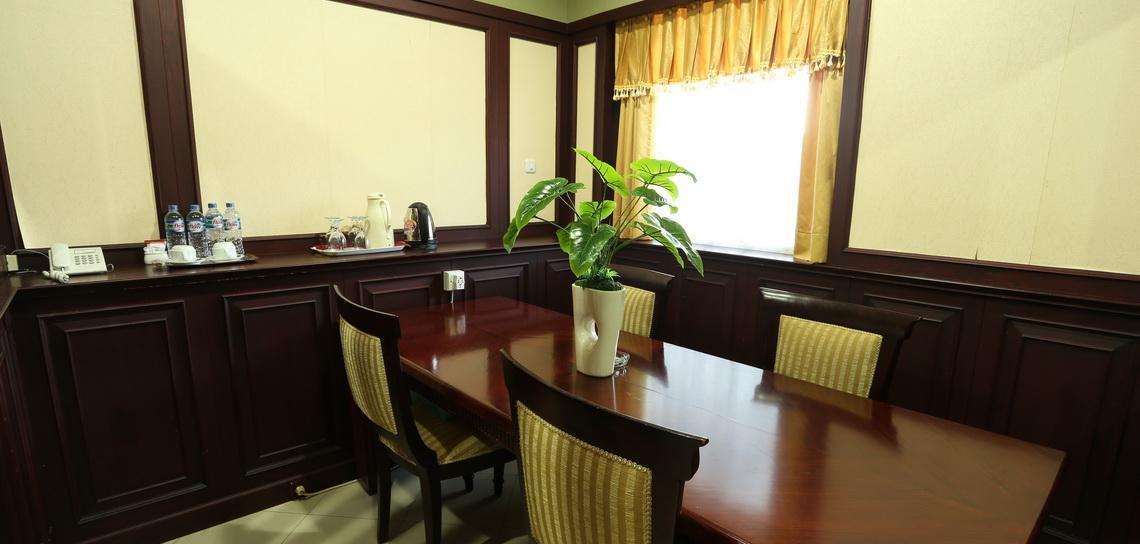 Hotel Tarakan Plaza Екстериор снимка