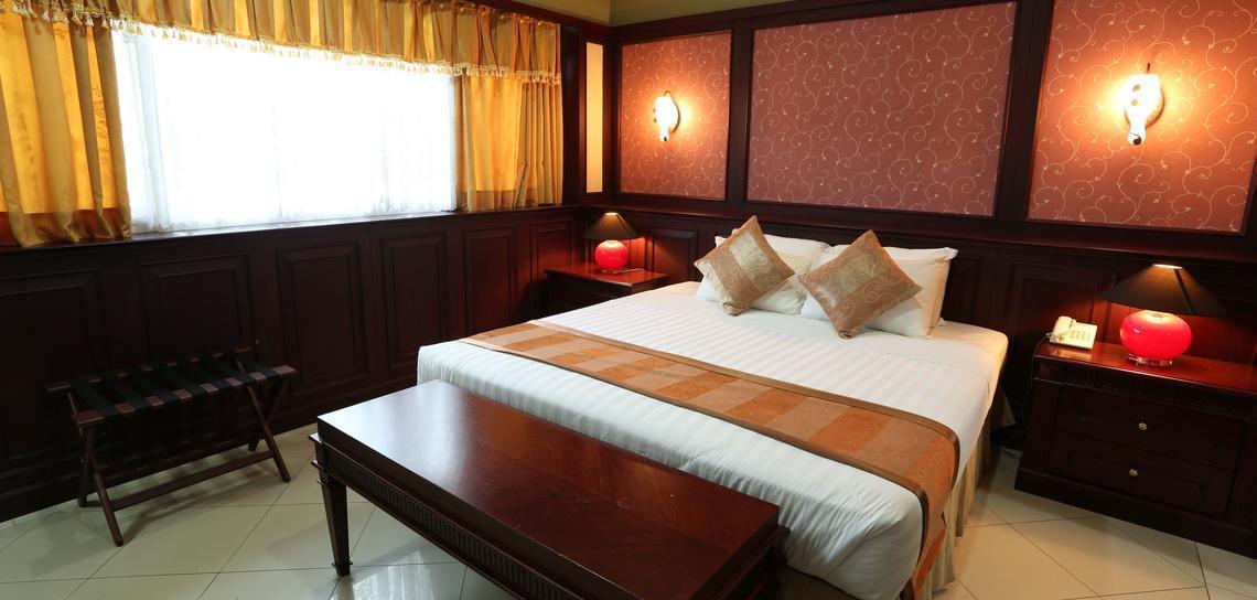 Hotel Tarakan Plaza Екстериор снимка