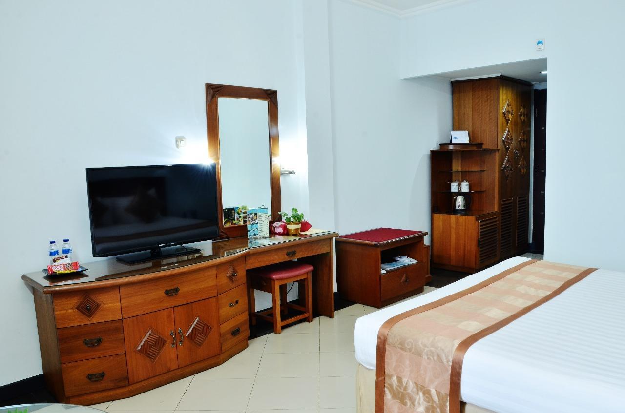 Hotel Tarakan Plaza Екстериор снимка
